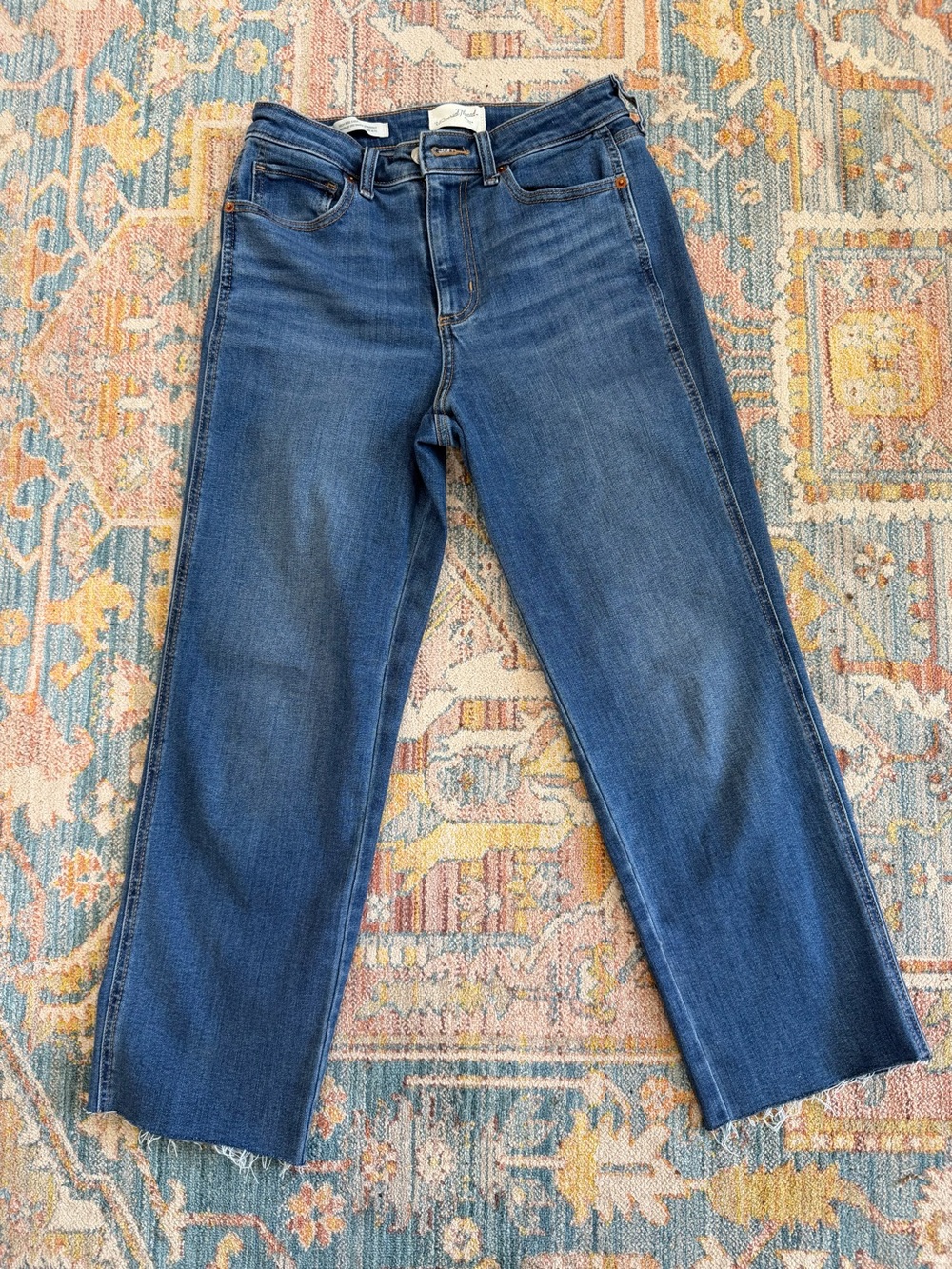 Universal Thread High Rise Everyday Straight Jeans Medium Wash